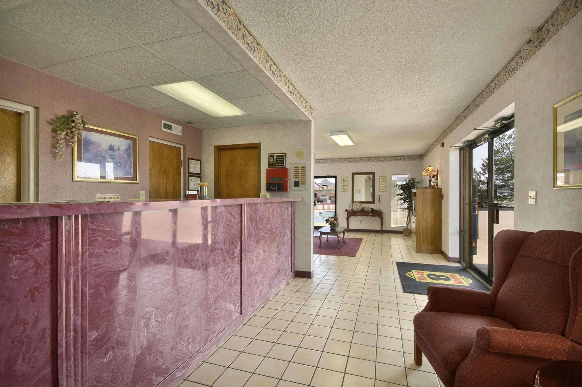 Super 8 By Wyndham Springdale Ar Motel Exterior photo
